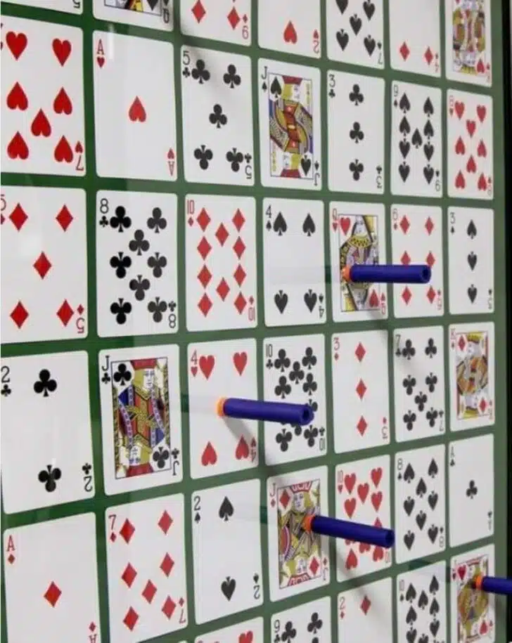 dart poker game 728x915 1 dart poker game 728x915 1