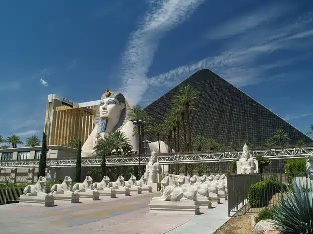 luxor las vegas hotel and casino luxor las vegas hotel and casino